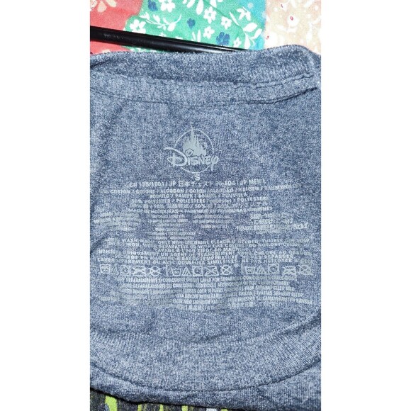 Disney Star Wars Adult Small T Shirt The Mandalorian Baby Yoda Fast Shipping USA - Picture 11 of 13